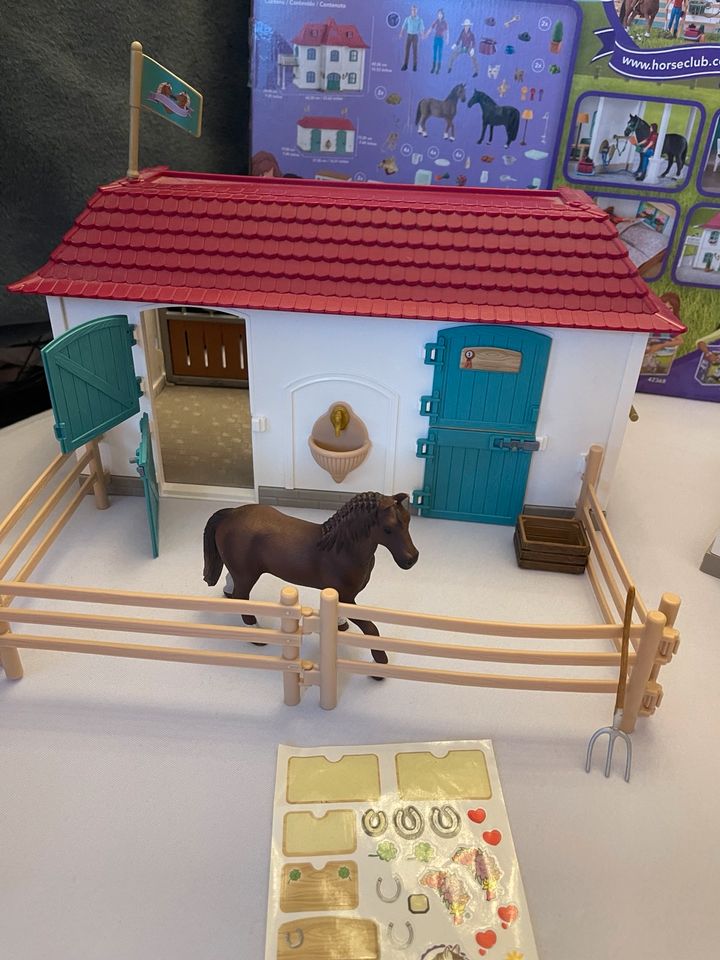 Schleich Wohnhaus mit Stall 42416 in Brühl