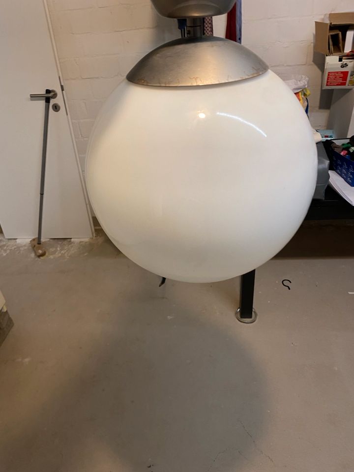 Kugelleuchte Deckenlampe 30 cm Durchmesser in Krefeld
