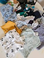 Super süßes bekleidungspaket für babys gr 62 68 25 teilig Nordrhein-Westfalen - Reichshof Vorschau