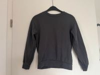 Pullover von H&M Größe 134/140 Berlin - Hellersdorf Vorschau