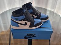 Air Jordan 1 High OG UNC Toe - EU 42 / US 8.5 - New (DS) Düsseldorf - Pempelfort Vorschau