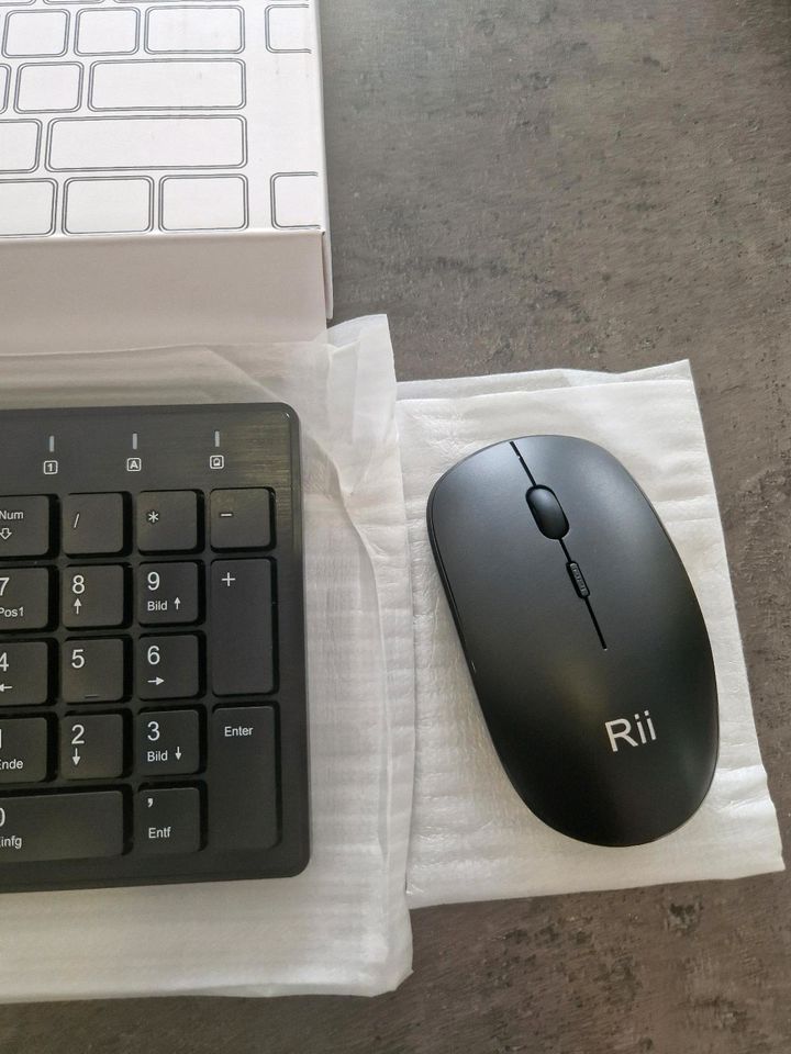 Rii Tastatur Maus Set kabellos, Funktastatur mit Maus, Wireless K in Oranienburg