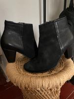 Leder-Stiefeletten von Högl - Größe 39 Berlin - Reinickendorf Vorschau
