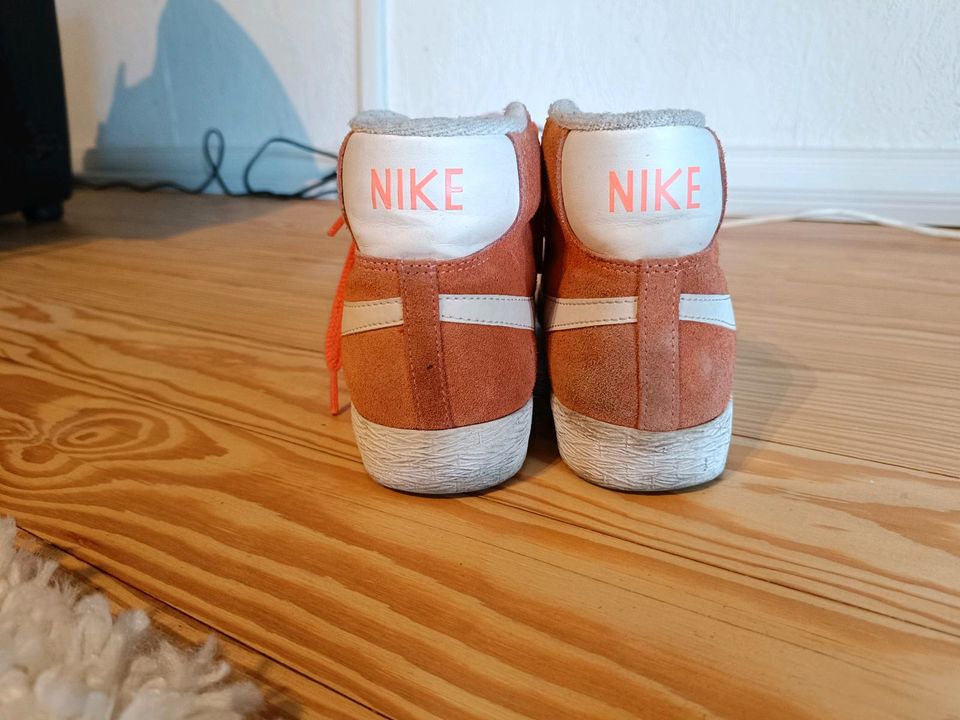 Nike Damen Schuhe in Hamburg
