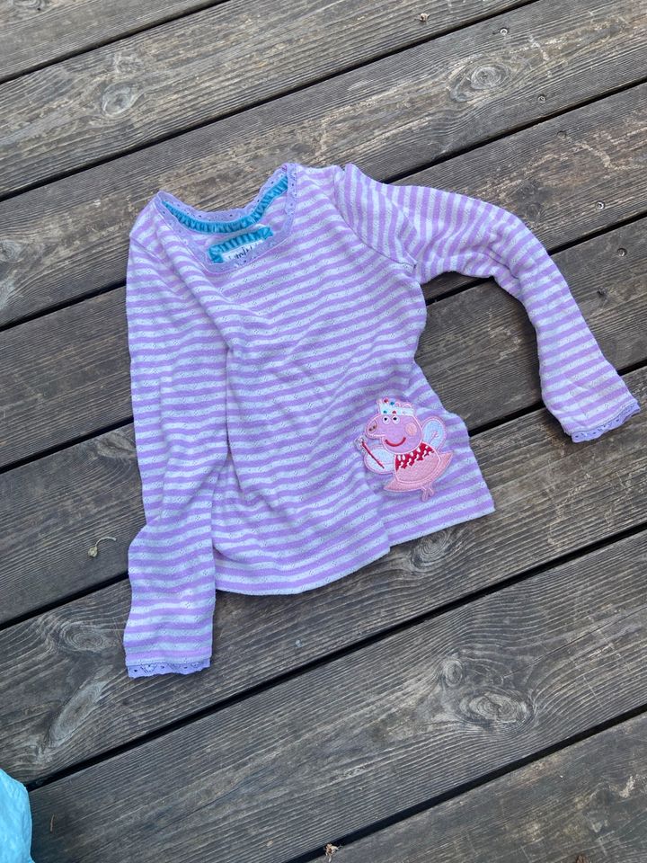 Mini Boden Peppa pig Shirt Pullover Ringel 110 4-5 lila weiß in Jena