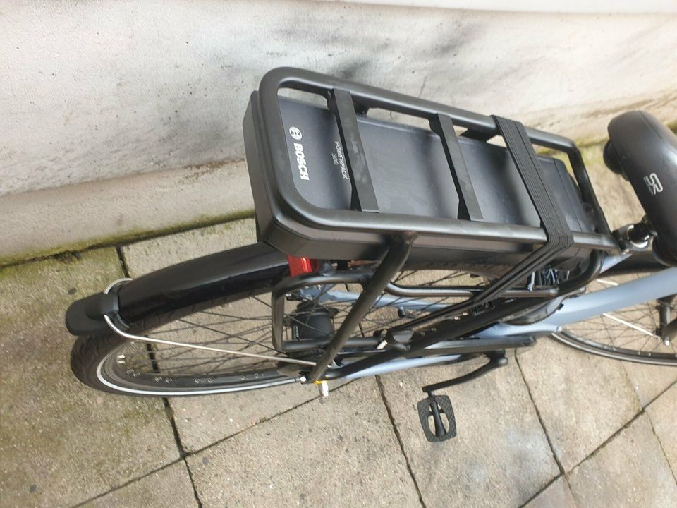 E Bike 28 Zoll GAZELLE Paris C7.. 2021--1321 km..TOP ZUSTAND.. in Langwedel