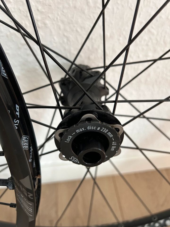 MTB 29 Zoll Laufräder Tubeless DT Swiss 1900 in Braunschweig