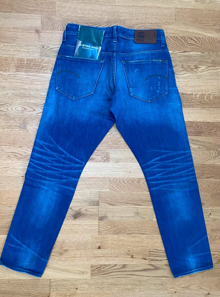 NEU G-Star Raw 3301 Blue Jeans in Weissach