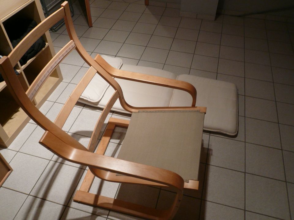 Sessel IKEA, Modell Poäng, mit Hocker in Vettelschoß