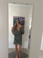 ASOS Kleid Khaki 38 S dunkelgrün NEU Düsseldorf - Friedrichstadt Vorschau