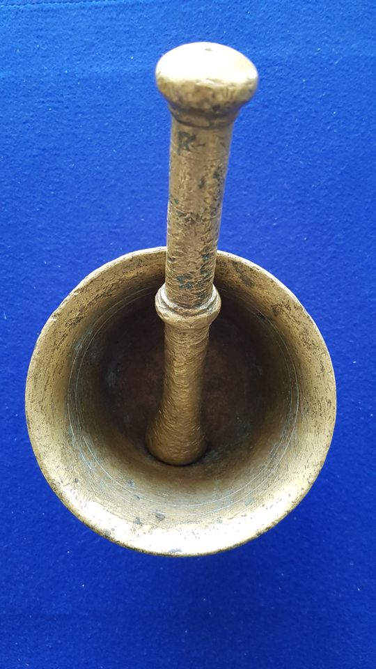 Antiker schwerer Bronze Moerser mit Pistill, 18. / 19. Jhd. in München