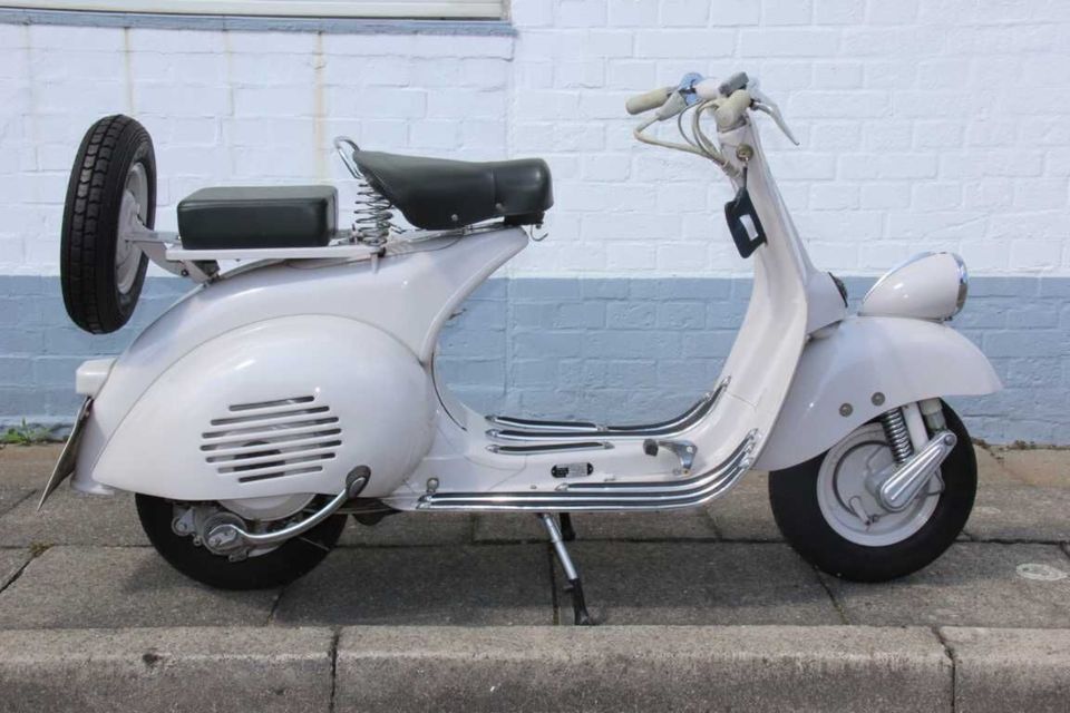 Piaggio Vespa Faro Basso VM2T, 1953, Lampe unten, 125 ccm in Schleswig