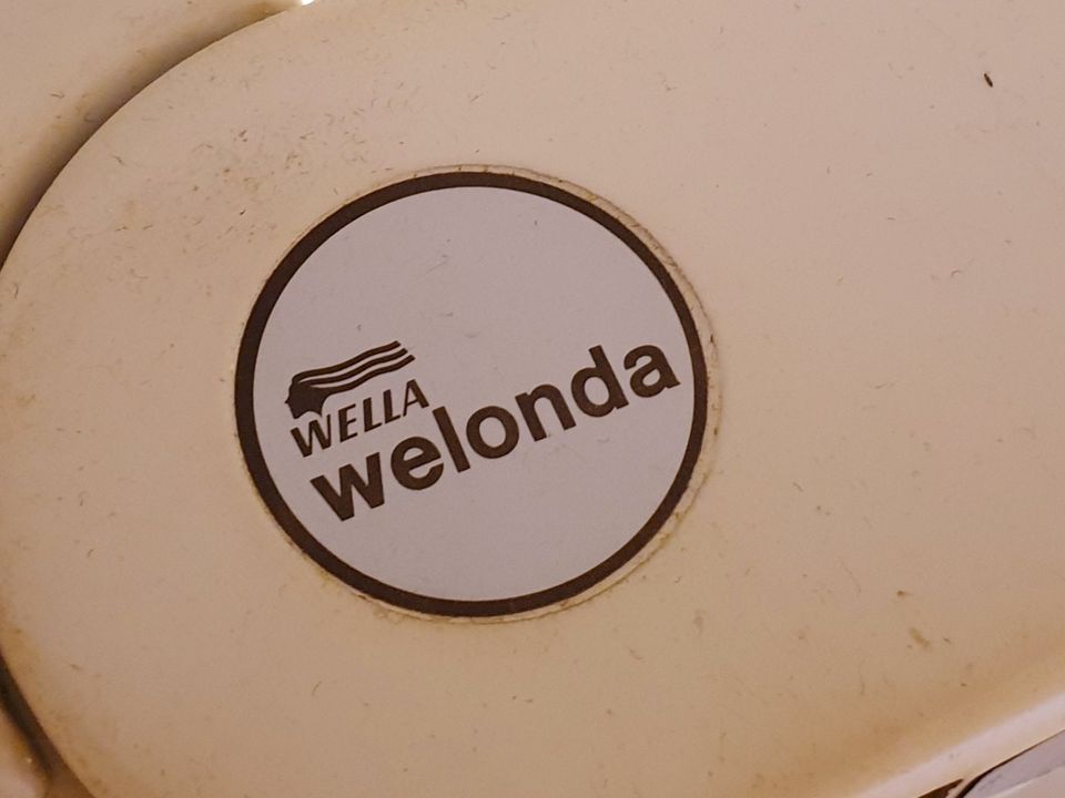 WELLA TROCKENHAUBE WELONDA mit SCHWENKARM FRISEURHAUBE in Verden