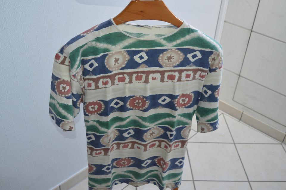 Damen T-Shirt Damen Shirt Oberteil Gr. L neuwertig 2er Set in Lippstadt