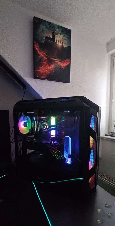 Gaming PC TOP!! Zustand i7 8700k 32GB RAM in Eschwege