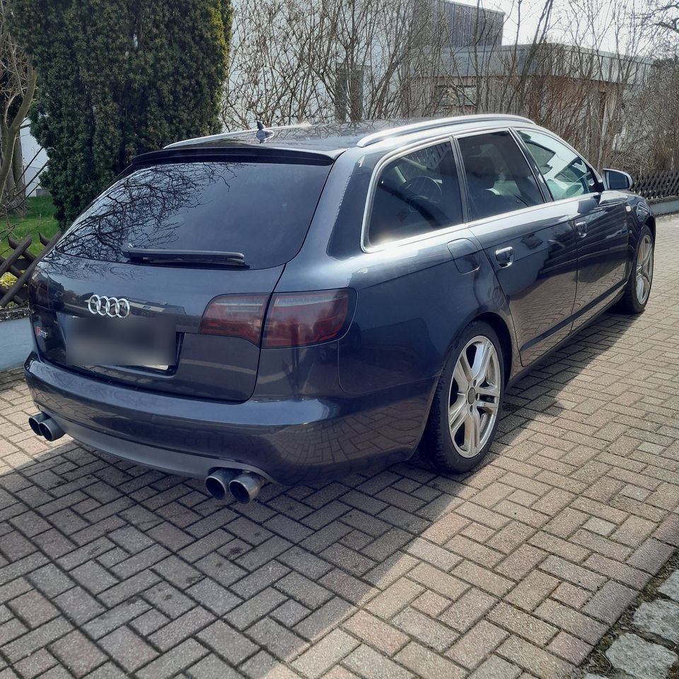 Audi A6 Avant Quattro 3,2 FSI in Waldershof