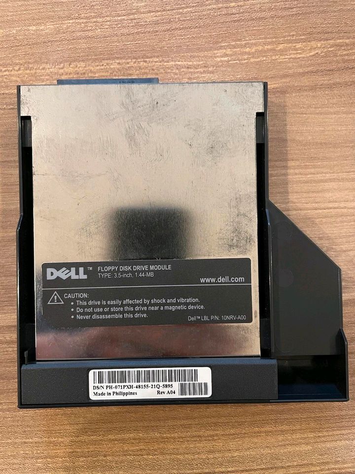 Dell Notebook Inspiron 4100 mit Dockingstation und Zubehör in Dresden