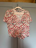 Kurze Vero Moda Bluse Blümchen zum Binden Niedersachsen - Oldendorf (Landkreis Stade) Vorschau