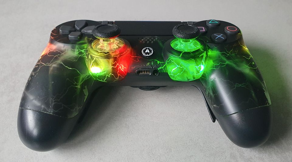 Aim Controller Scuf Storm LED PS 4 in Gelsenkirchen