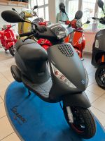 NEU Piaggio Zip S 50 4T Euro5 Grau matt Roller Mod.24 Freiburg im Breisgau - Altstadt Vorschau