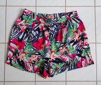 Damen Shorts kurze Hose "Blütenmotive" H&M Größe S "wie Neu" Bayern - Roth Vorschau