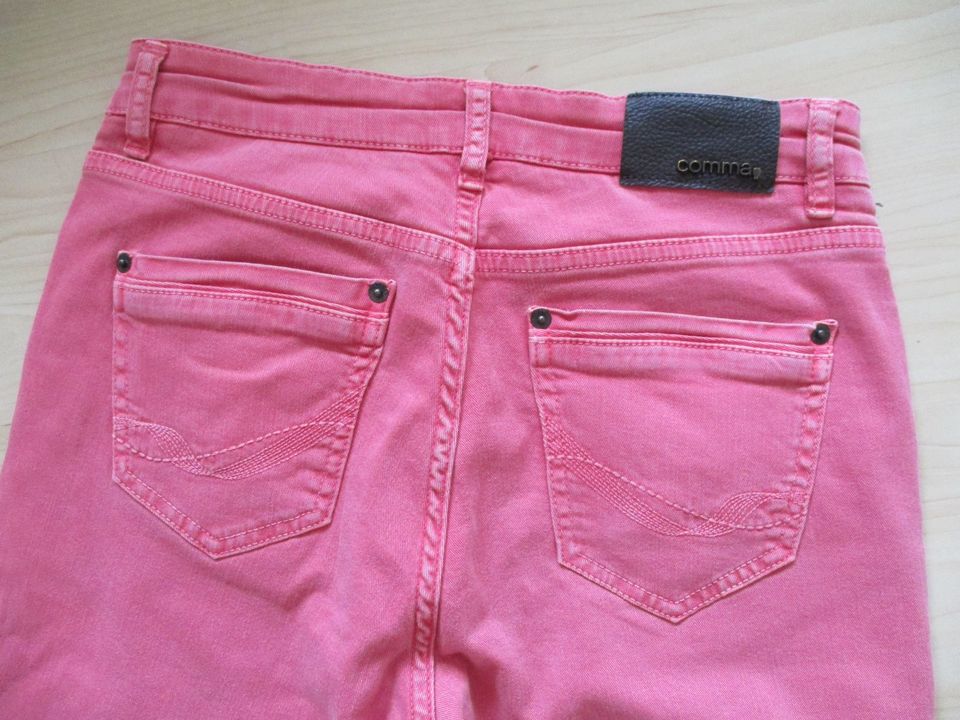 COMMA: schicke Jeans, rosa (34) schlank geschnitten, 110 cm in Oldenburg