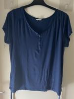 Dunkelblaues T-Shirt / Gr. 44/46 / Tchibo Nordrhein-Westfalen - Gütersloh Vorschau