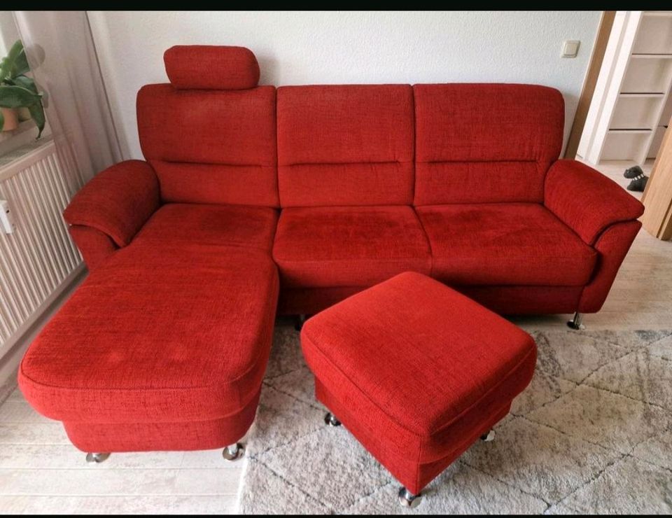 Sofa sehr gut erhalten in Dresden