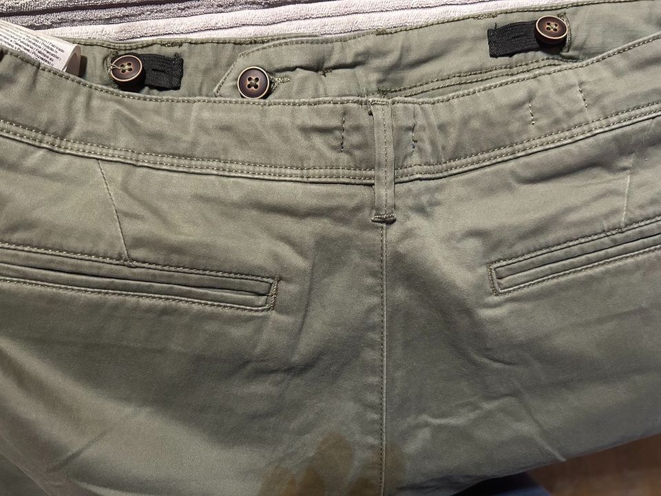 Jack&Jones Chino-Shorts Gr. 176 slim in Bissendorf