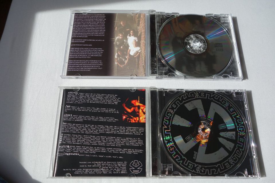 Koroded "Downstream Voyage" und "Dead Dodge" 2CDs in Berlin