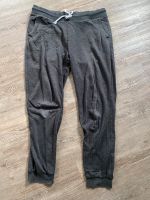 Divided H&M Hose Gr L Jogginghose Sweathose Niedersachsen - Lüneburg Vorschau