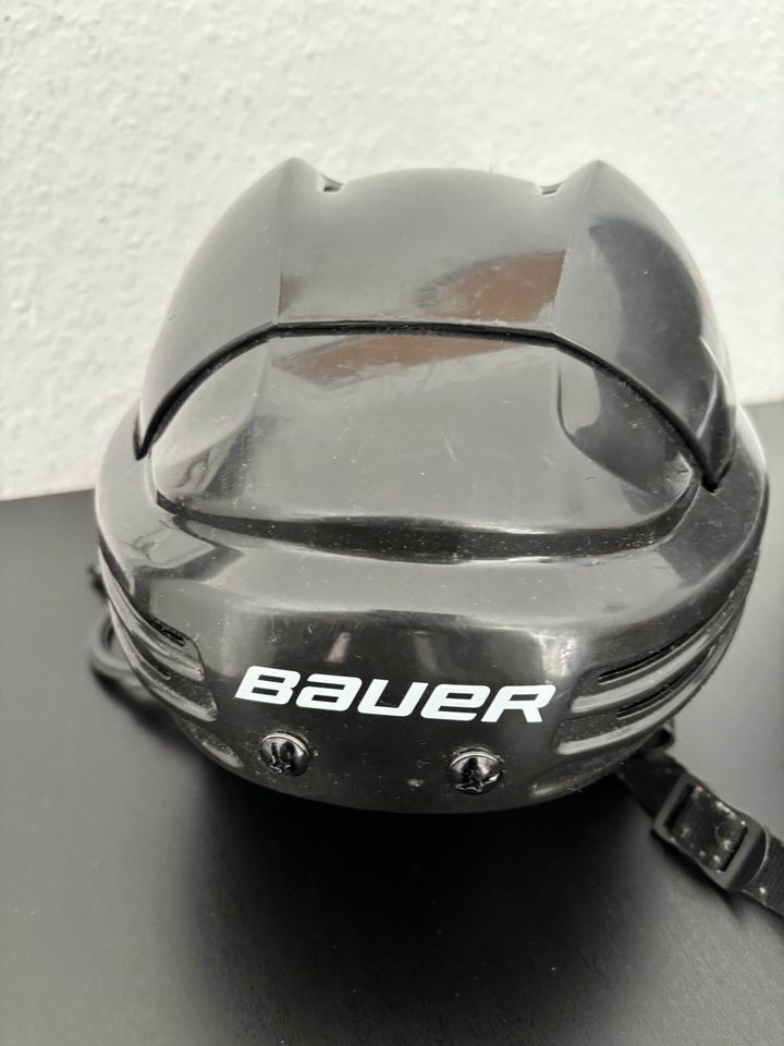 Bauer Helm ohne Gitter schwarz JR in Essen