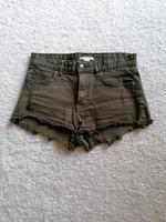 Khakifarbene H&M Jeans Hotpants Nordrhein-Westfalen - Paderborn Vorschau