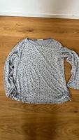 Grauer Pullover mit Punkten von Cecil Größe XL ungetragen Hessen - Idstein Vorschau