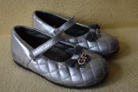 Wie NEU Ballerinas GF FERRE LEDER Baby Mädchen silbern Gr. 23 Sachsen-Anhalt - Thale Vorschau