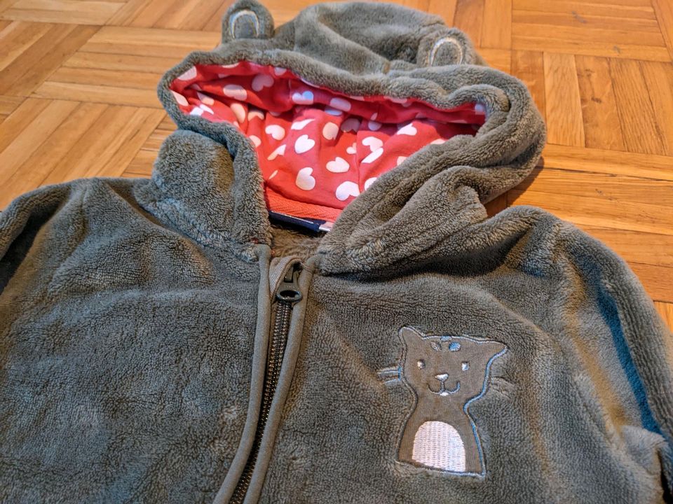 Sweatjacke m.Kapuze+Öhrchen Gr.86/92 Lupilu warm Katze/Herz in  Niedersachsen - Oldenburg | Babykleidung Größe 86 kaufen | eBay  Kleinanzeigen ist jetzt Kleinanzeigen