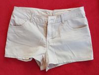 shorts kurze Hose Hotpants Damen Hose Gr. 36 rosa Pants DIVIDED Nordrhein-Westfalen - Brilon Vorschau