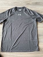 Under armour shirt size M Frankfurt am Main - Sachsenhausen Vorschau