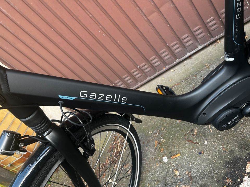Damen E-Bike Gazelle Arroyo C7+ HMB 26" in Gelsenkirchen