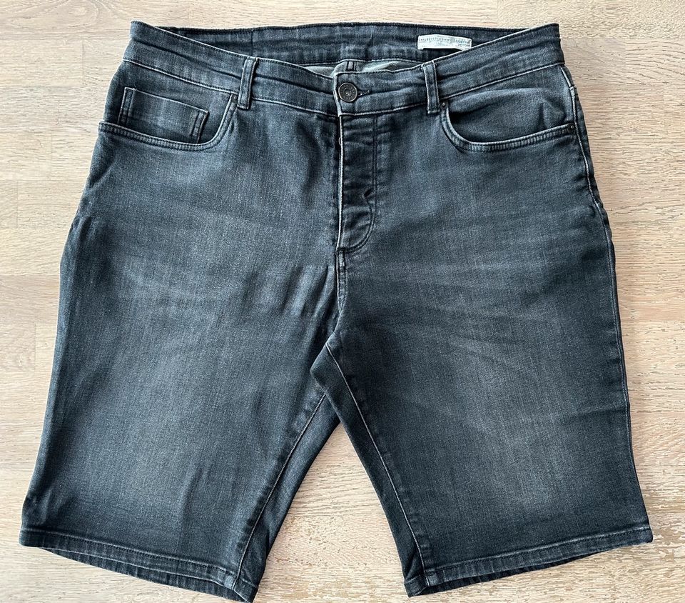 Kurze Hose / Jeans von Selected Homme, Größe XL, schwarz in Weiterstadt