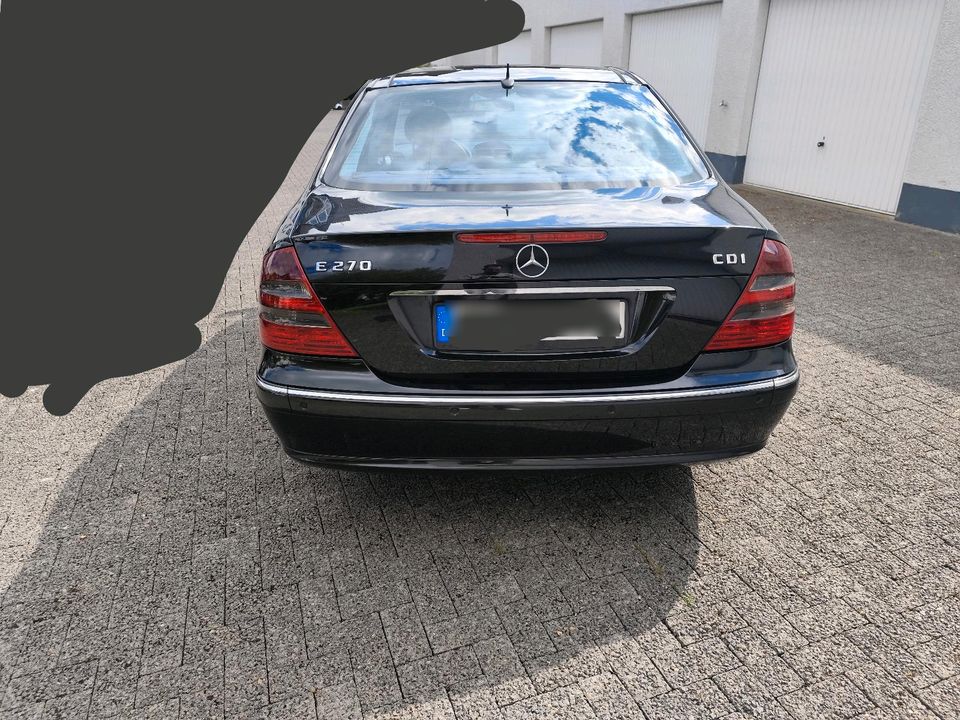 Mercedes Benz 270 CDI Avantgarde in Schwerte