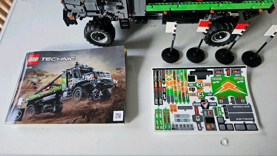 LEGO Technic - 4x4 Mercedes-Benz Zetros Truck (42129)  komplett in Wackernheim