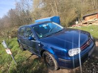 VW Golf IV in blau Hessen - Brombachtal Vorschau