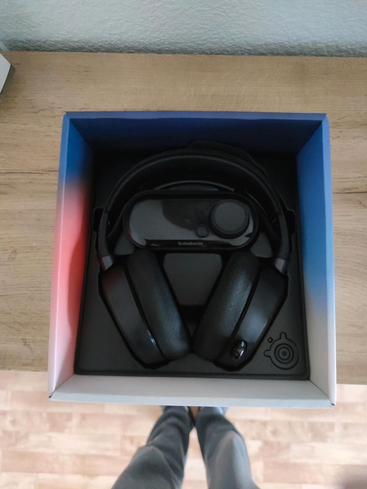 Steelseries Arctis Pro +Gamedac in Barnstorf