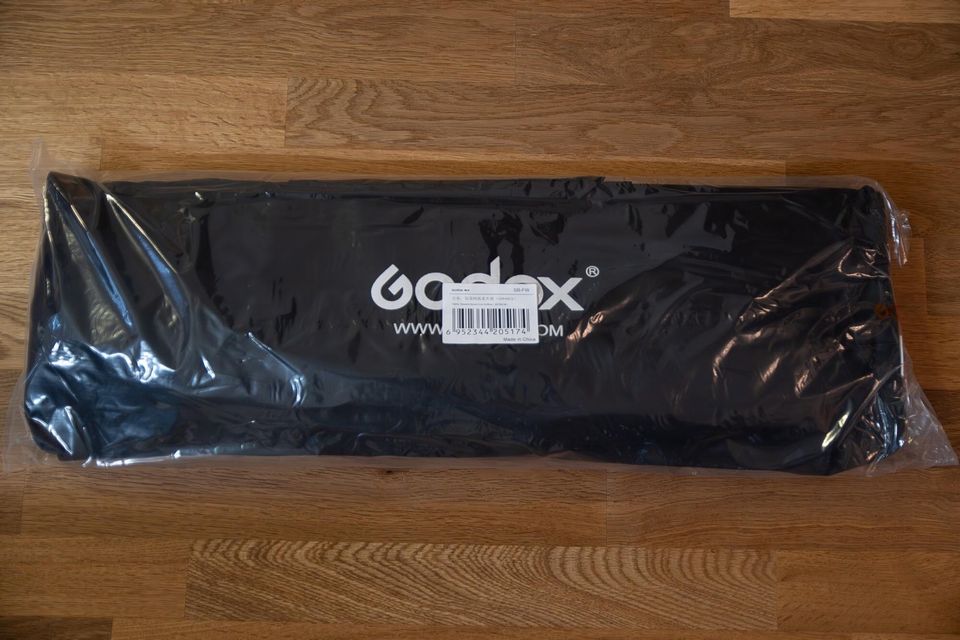 Godox 210 F Lampenstativ und Godox Parabol-Softbox 60x90 cm in Saarbrücken