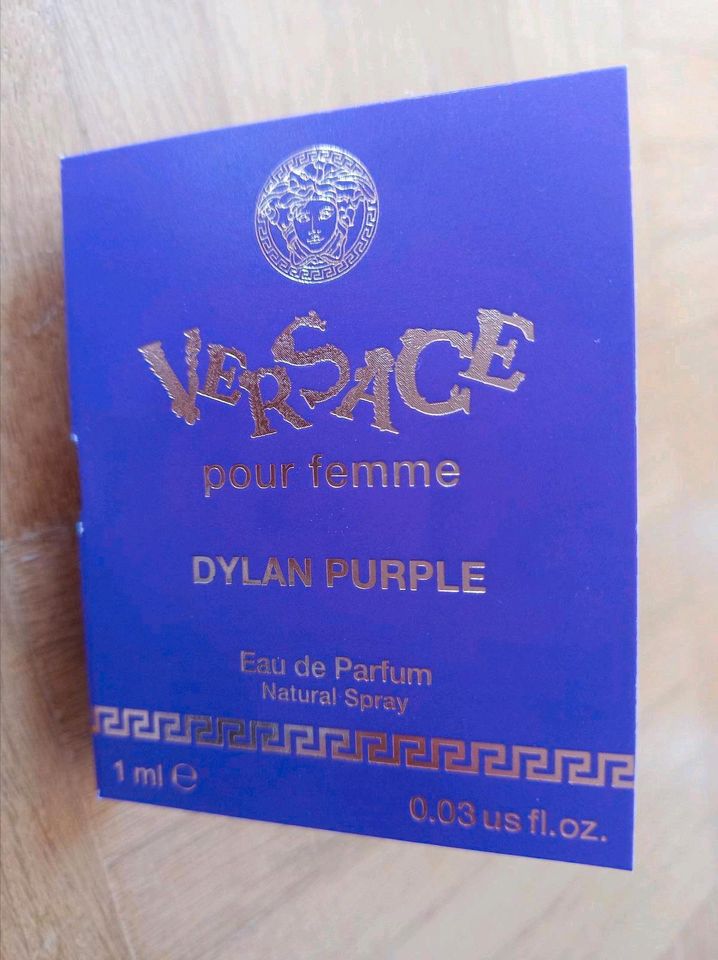 3x Ayer 1x Versace, Sample Reisegröße in Hannover