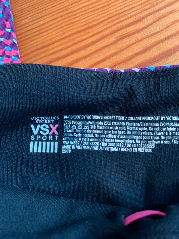 Leggings- VICTORIA SECRET SPORT- Gr. XS in Hamburg