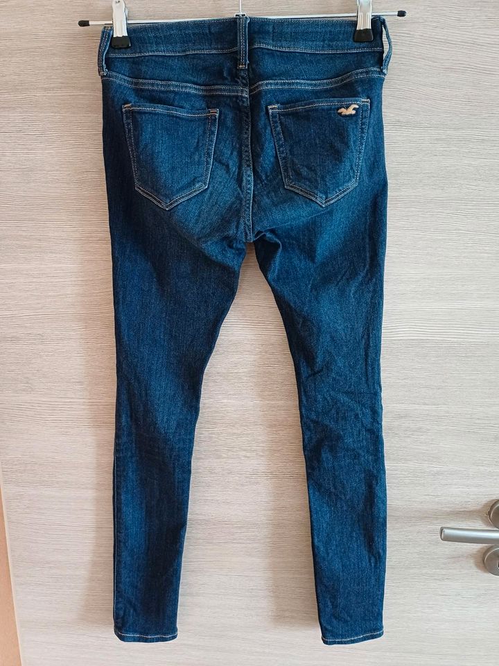 Jeans Legging Hollister 26/27 blau in Remscheid