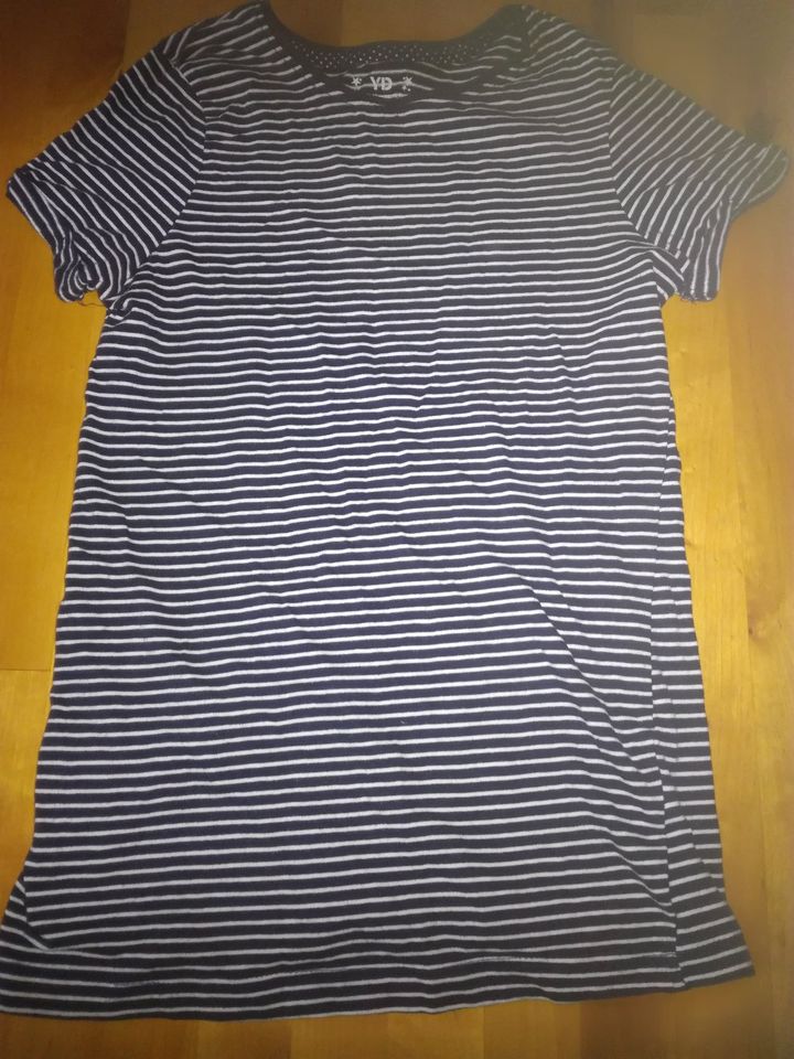 18 Shirt Bluse Jacardi Finkid Esprit h&m 140-146-152-158 in Berlin