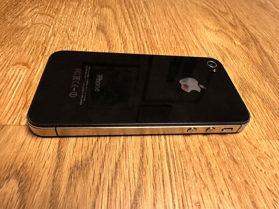 iPhone 4s 16GB schwarz (A1387) in Hamburg